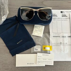 Gucci Gg0820S 001 GoldGrey Women's Sunglasses